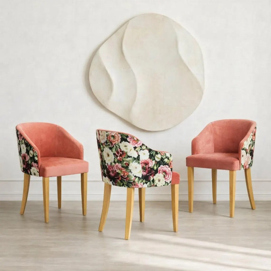 Chair Samantha